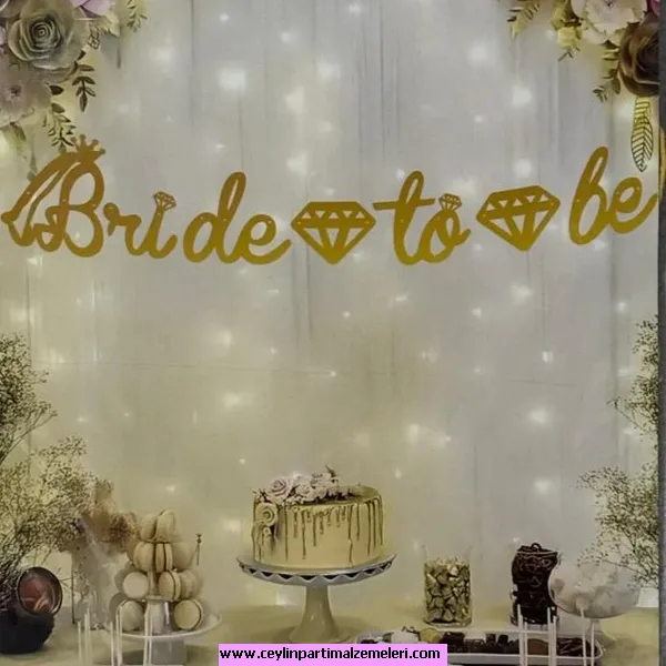 Bride To Be Banner Kaligrafi